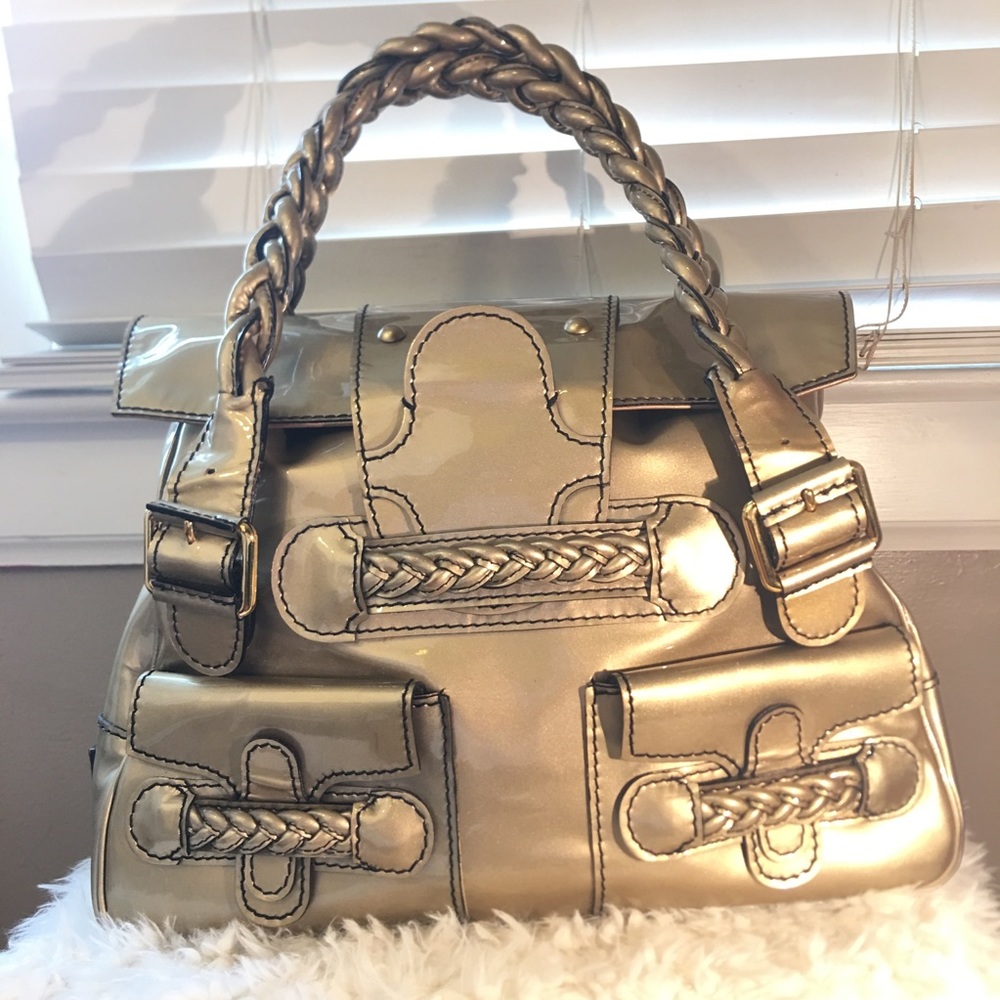 👇PRICE DROP👇VALENTINO HISTOIRE